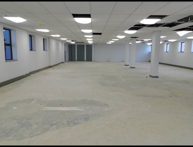 329M² OFFICE TO LET IN WAVERLEY